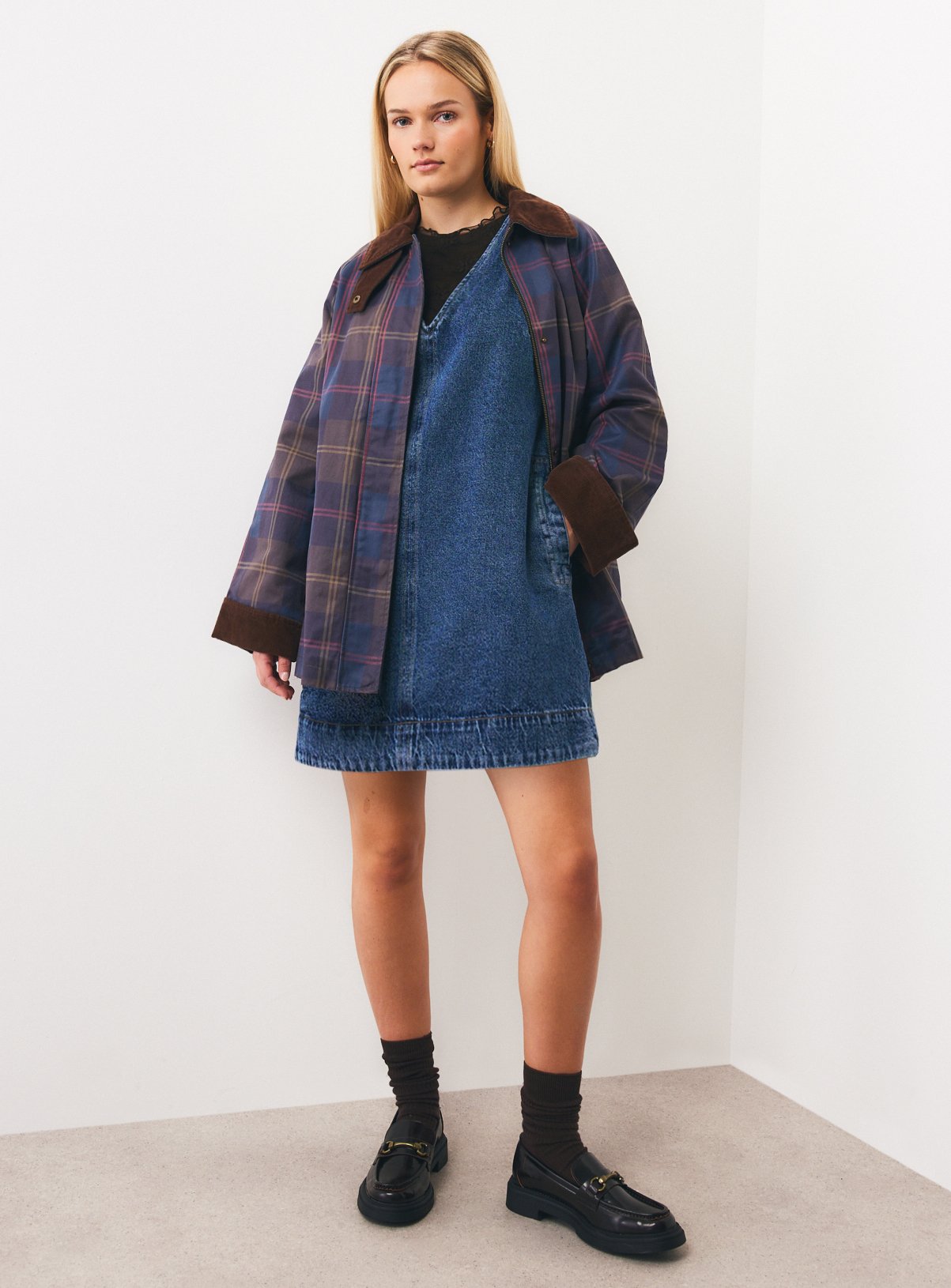 Mid Denim V-Front Mini Dress 12 - Image 2 thumbnail